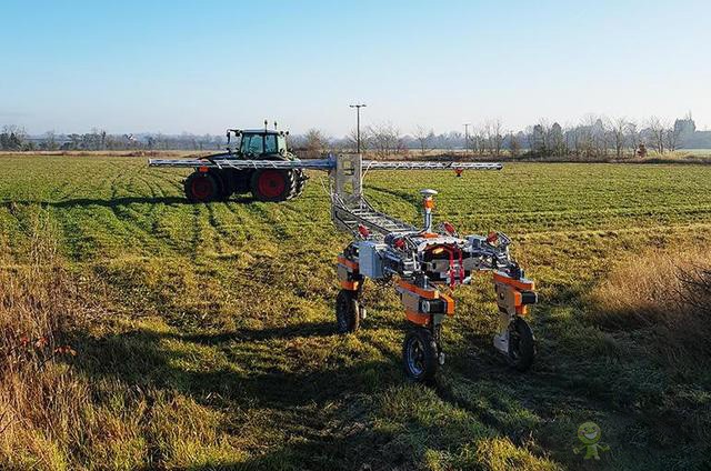 SRC新推出的Farming-as-a-Service農業產品包涵（監測，施肥，播種）