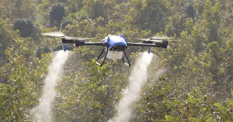 萬物生長·2022極目機(jī)器人科技年會召開 EA-30X新機(jī)閃耀亮相助力科技興農(nóng)